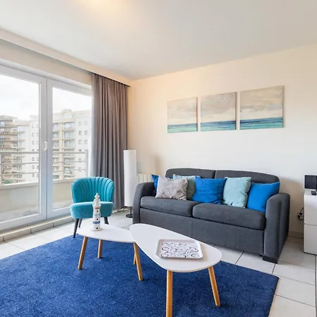 Amadeus 0405 * De Panne